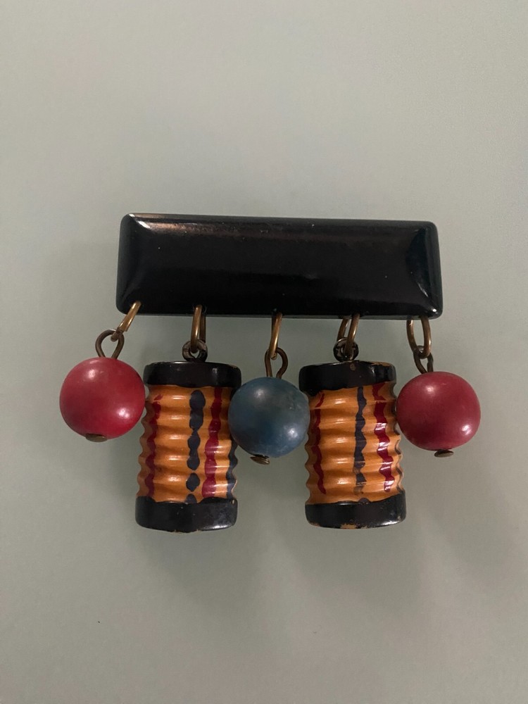 Bakelite chinese latern in great condition multi colors