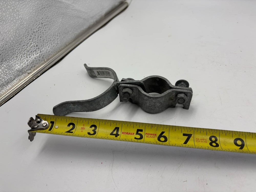 Chain Link Gate Fork Latch 1-3/8" x 2-3/8"