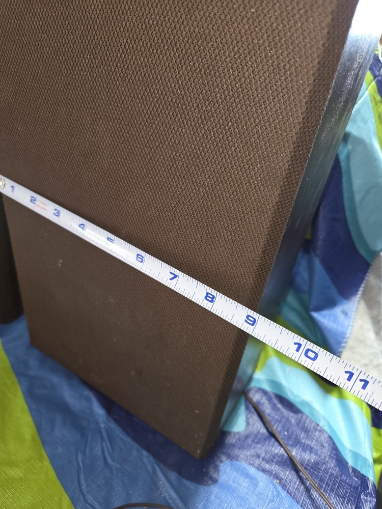 Vintage Speakers. Untested. See Pics.