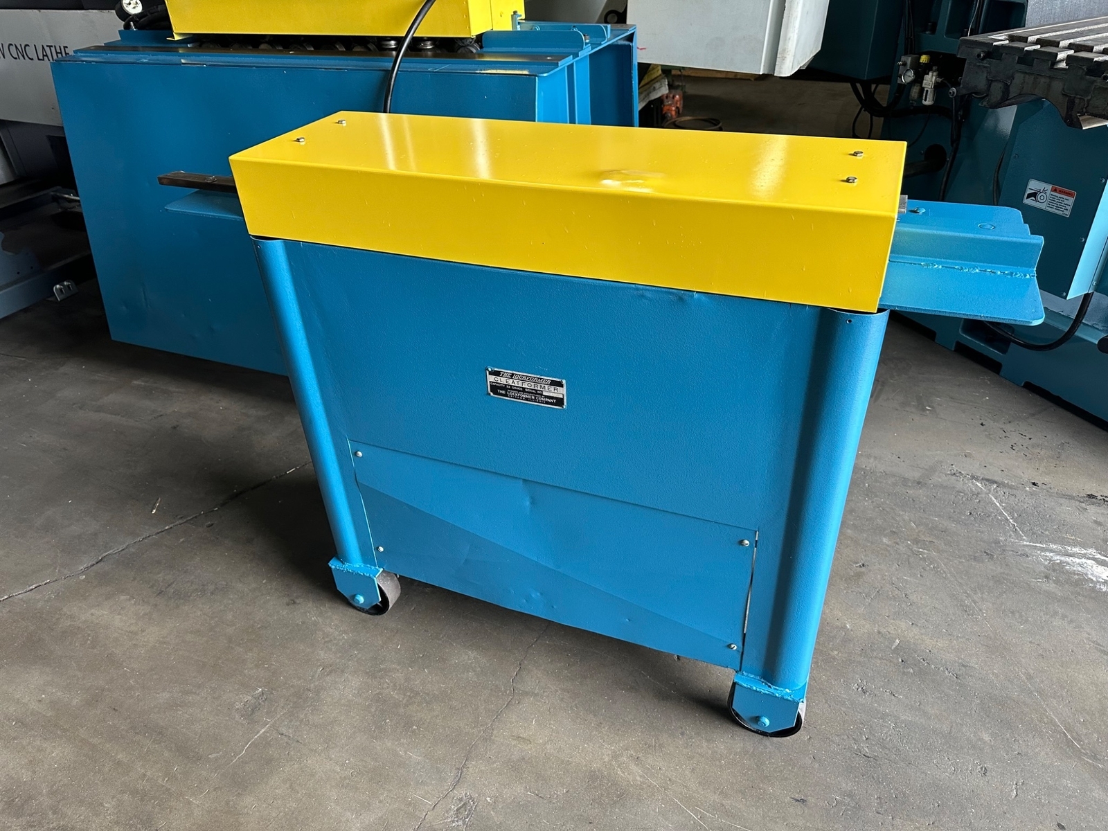 LOCKFORMER CLEATFORMER -(  3 IN 1  ) ROLLFORMER 22 Ga.