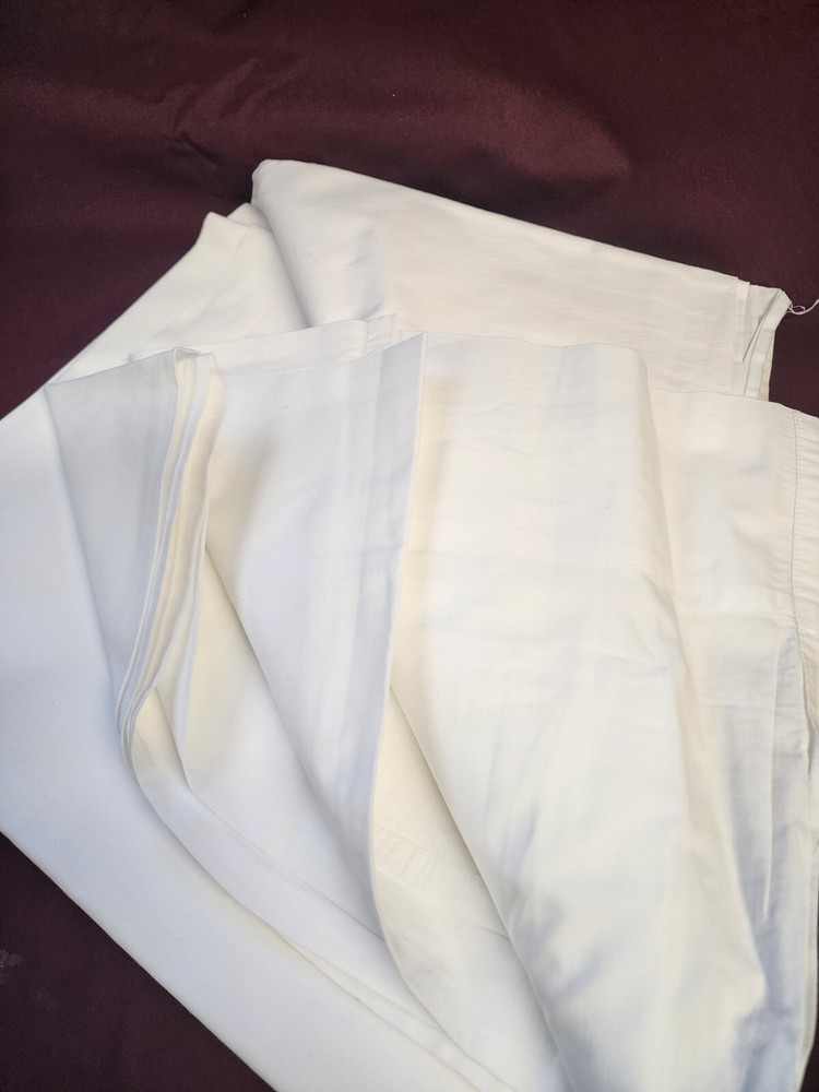 100% Organic cotton By Coyuchi Queen Solid Flat Sheet and 2 pillow cases
