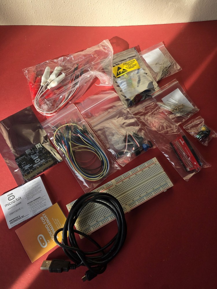 SparkFun Micro Kit 14542 SparkFun Inventor's Kit for MicroBit Open Box Look