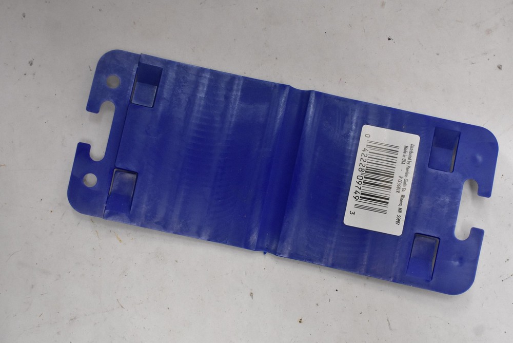 Peerless CargoGuard CC5681R Tie Down Strap Cargo Protector Blue Plastic 15 Piece
