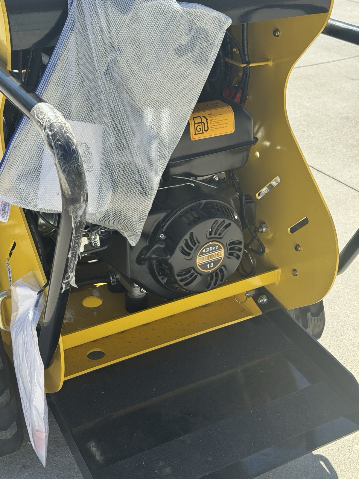 Mini Skid Steer NEW 2025 RIPPA Track Loader 13.5 HP Gas Rato Engine + Bucket