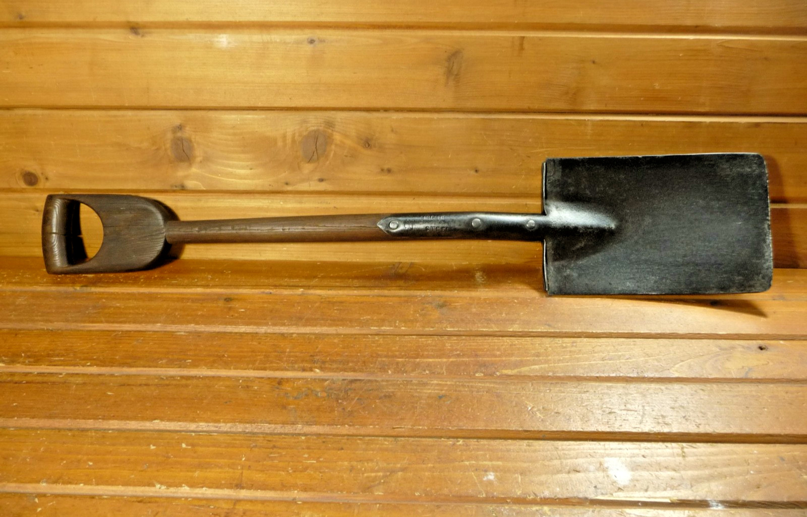 Vintage SIMPSON No. 2 Shovel Wood D Handle Spade Garden Antique