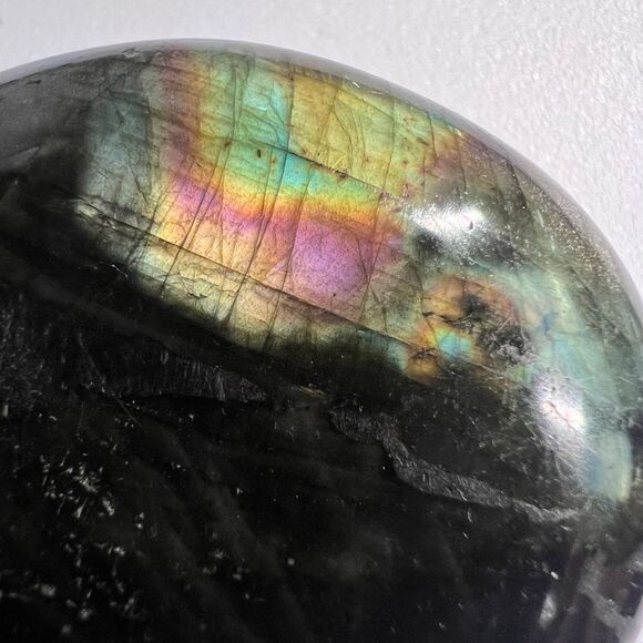 Labradorite Crystal Palmstone (9)