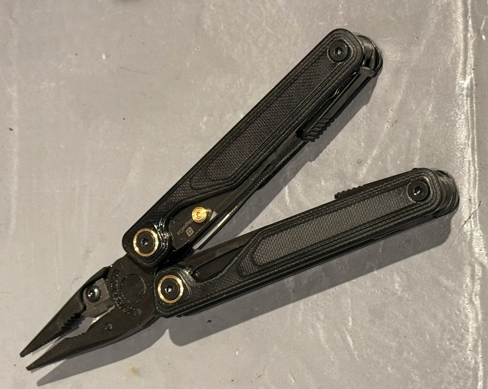 Leatherman Wave Alpha, Magnacut Blade