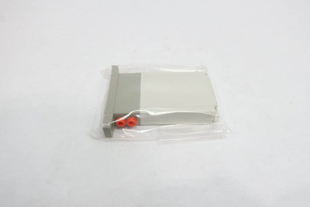 Smc ITV0050-3UBN Compact Electro Pneumatic Regulator