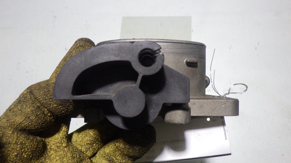 02 DODGE INTREPID Throttle Body