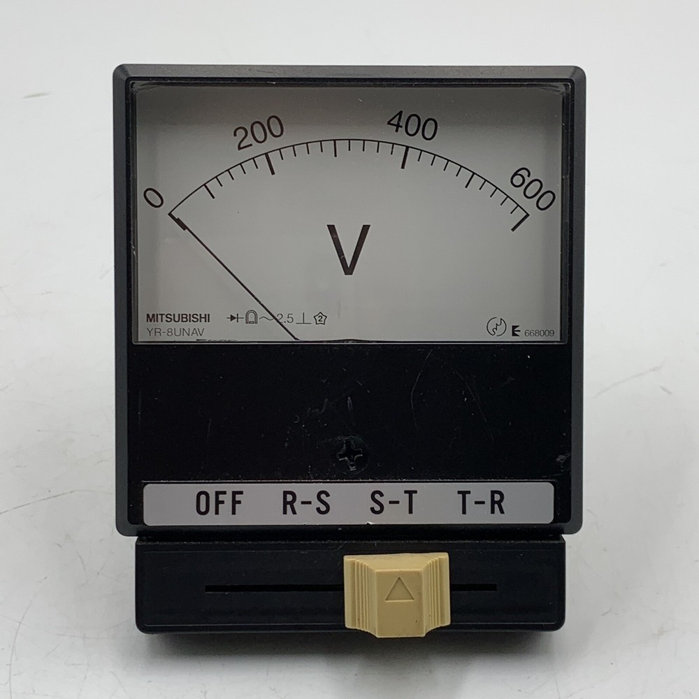 Mitsubishi YR-8UNAV Voltmeter Used