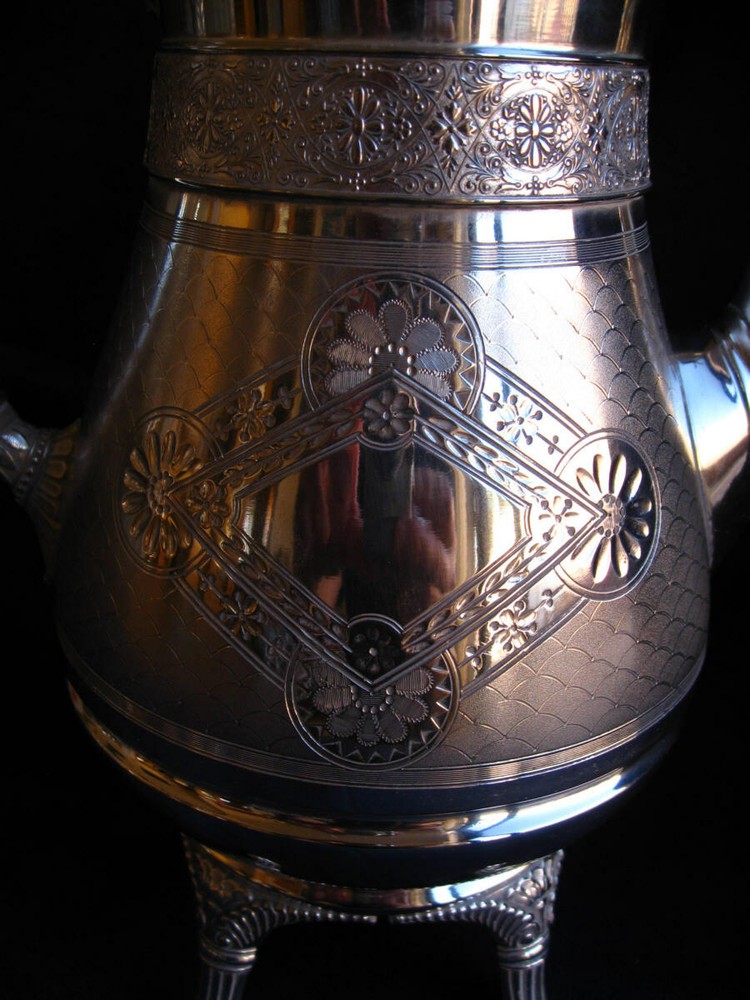 Silver-plated Coffee Pot - Extensive engravings - Excellent condition