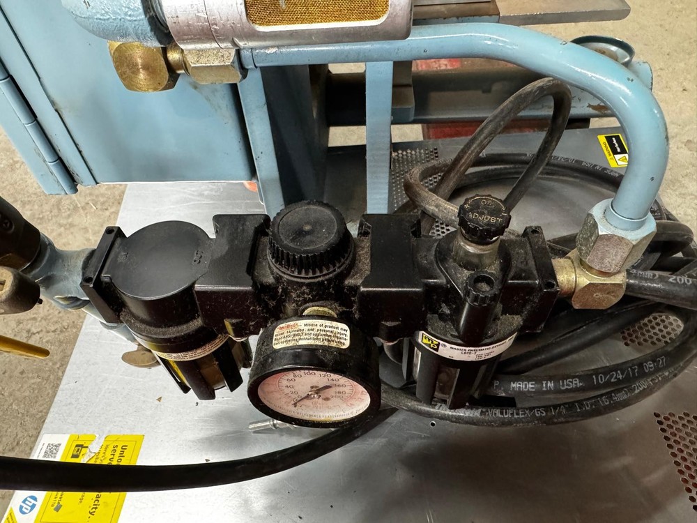 BTM Pneumatic press unit Model P-2 -B x 1.5 PT100 A=5 94 CPP