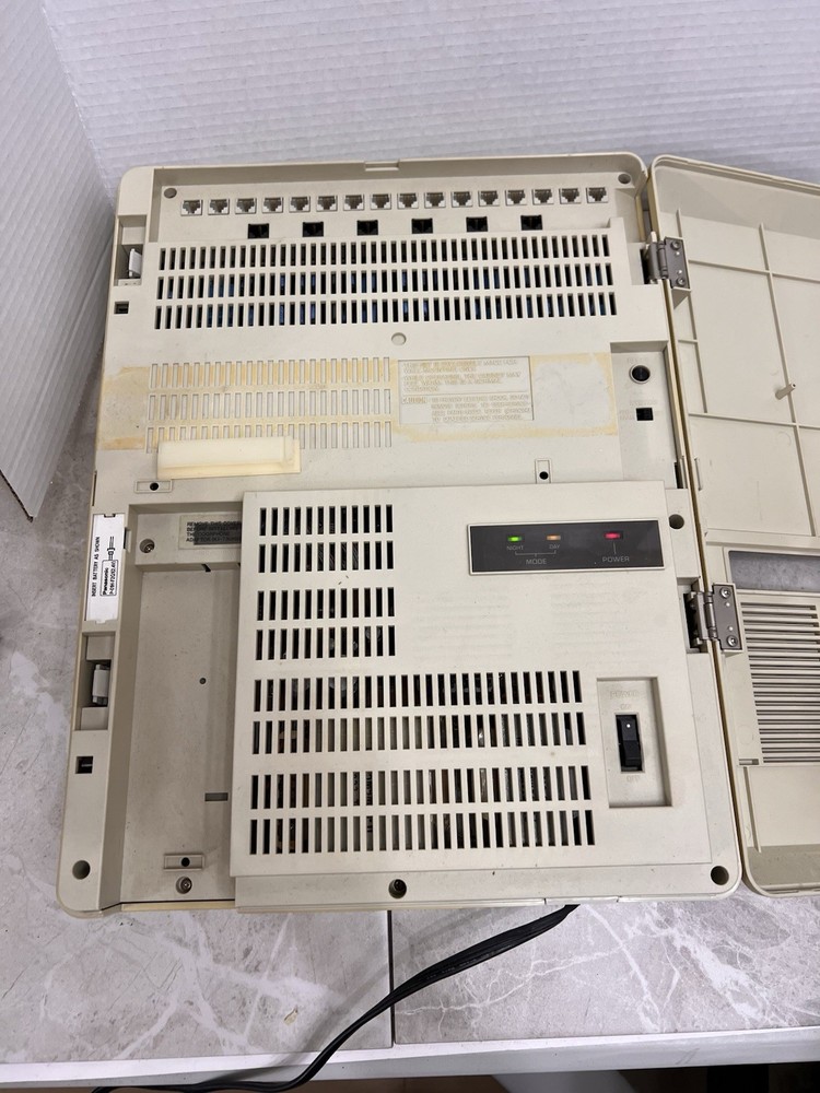 Panasonic 616 EASA-PHONE KX-T61610 ELECTRONIC MODULAR SWITCHING SYSTEM