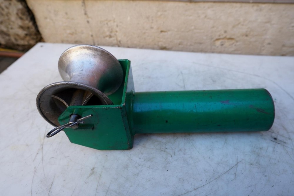 Greenlee Feeding Sheave 4" for Tugger Puller.  #2