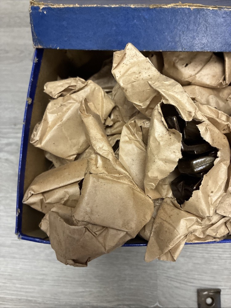 Antique Automatic Sash Locks Window Locks Full Case Byam, Stewart & Baker NY