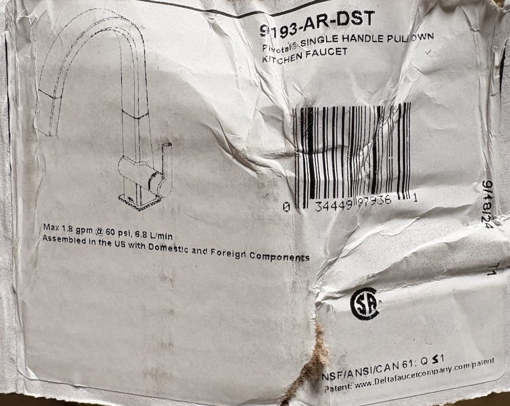 Delta 9193-AR-DST Single Handle Pull-Down Kitchen Faucet - Arctic Stainless