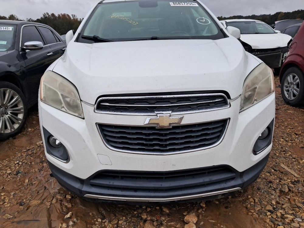 TRAX 2015 Glove Box 4845417