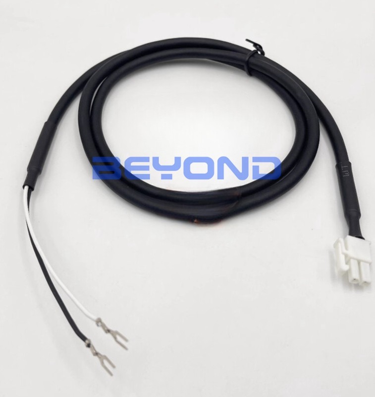 1PC NEW FOR Controller emergency stop input cable Q170DEMICBL5M