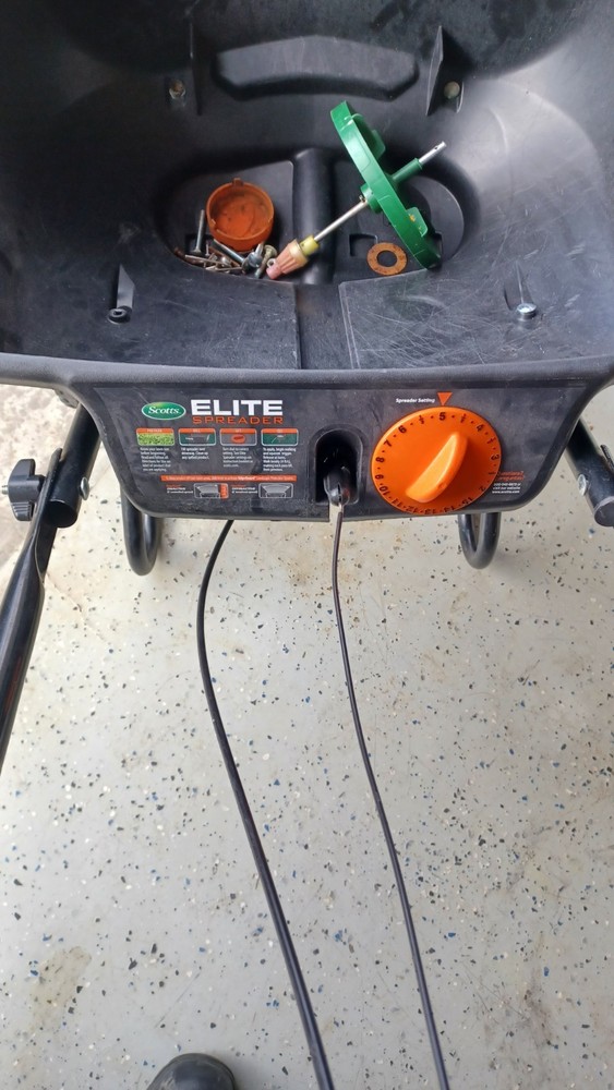 scotts elite spreader parts