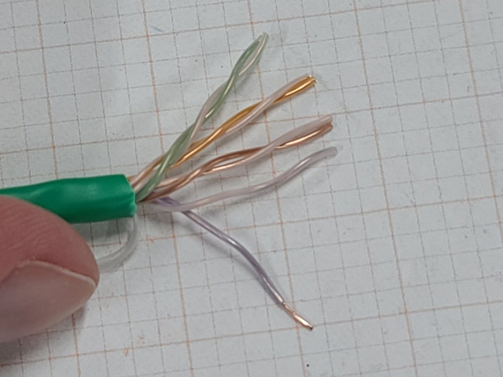 General Cable GenSPEED 5000 24/4P Cat5E UTP Plenum Network Cable CMP Green/100ft