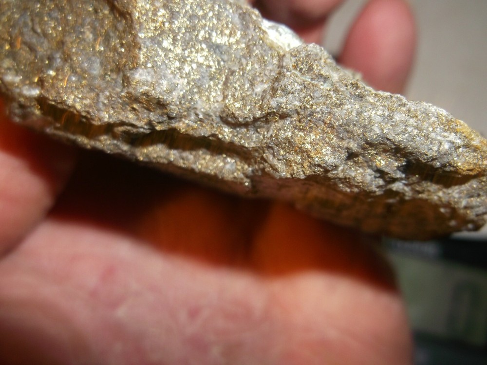 Gold, silver, copper, 230 grams samples ,ore high grade .