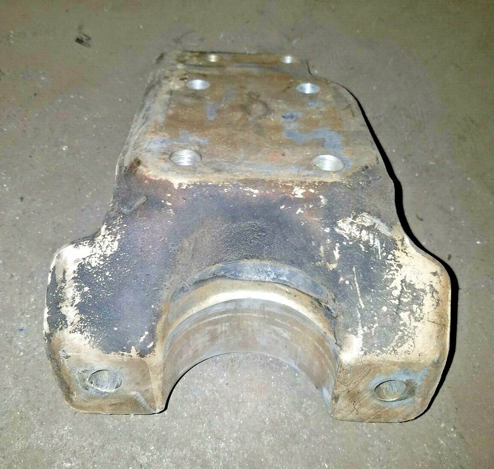 FORD TRUCK ENGINE MOUNT E4HT 6A070
