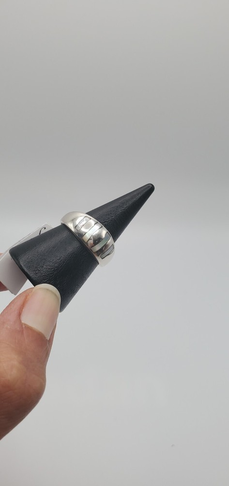 Mia Seashell White Statement Ring 925 Sterling Silver 4g Size 7.5