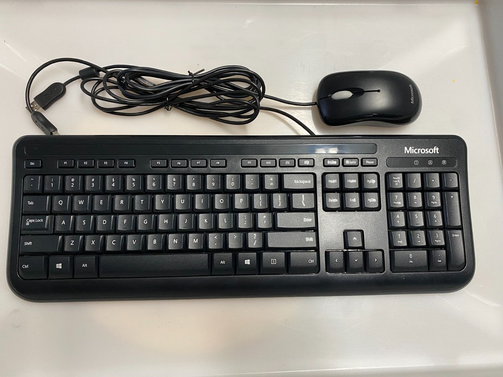 Microsoft wired 400 keyboard & mouse combo