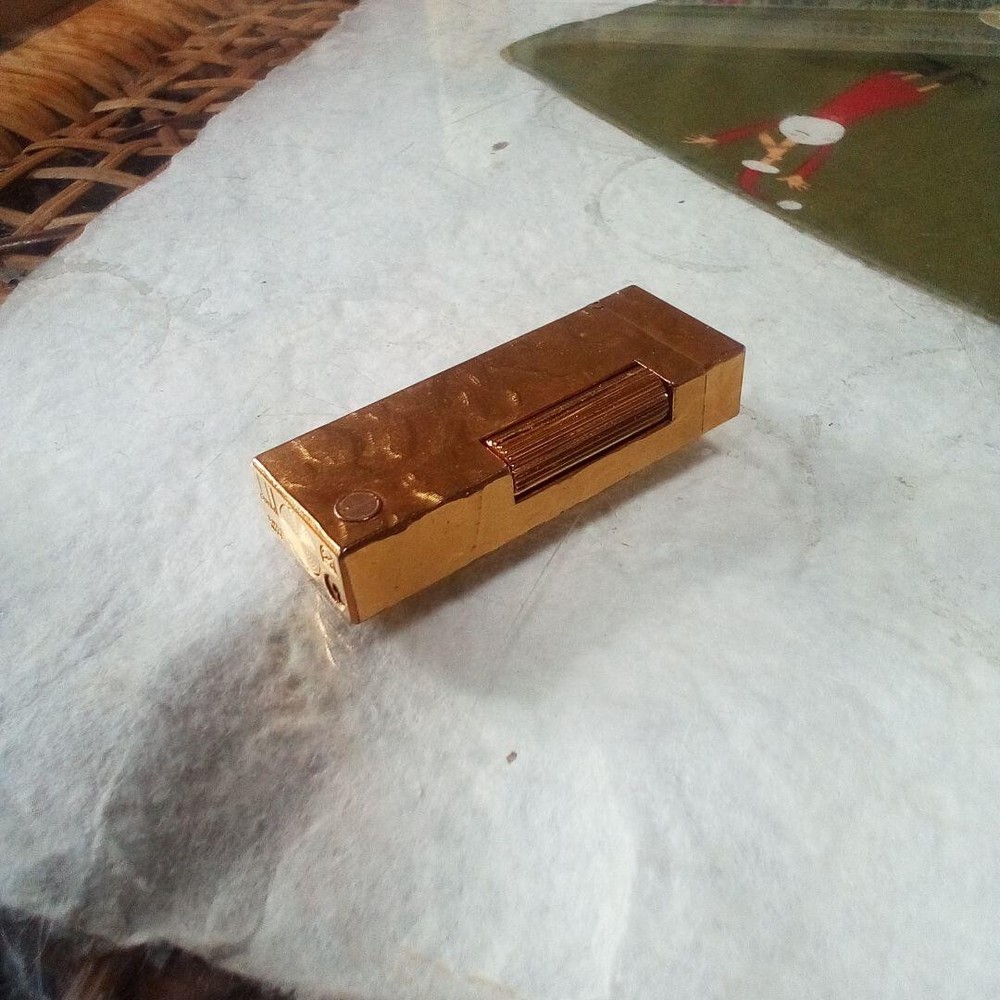 Dunhill Gas lighter Gold without box
