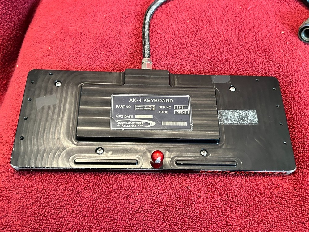 AEROCOMPUTERS AK-4 KEYBOARD P/N 100524A