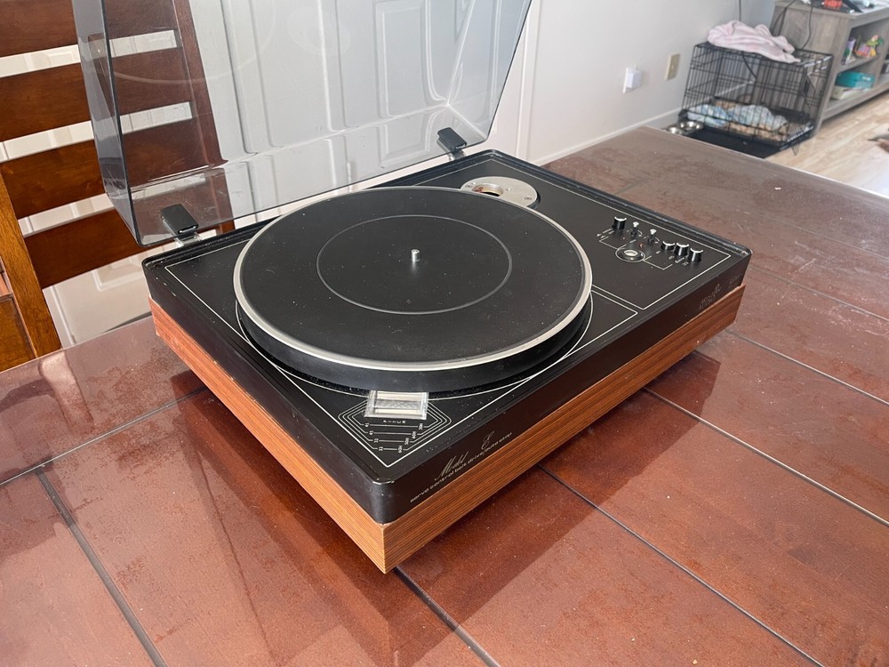 HIGH-END ariston audio RD11 model E series belt drive/auto stop TURNTABLE
