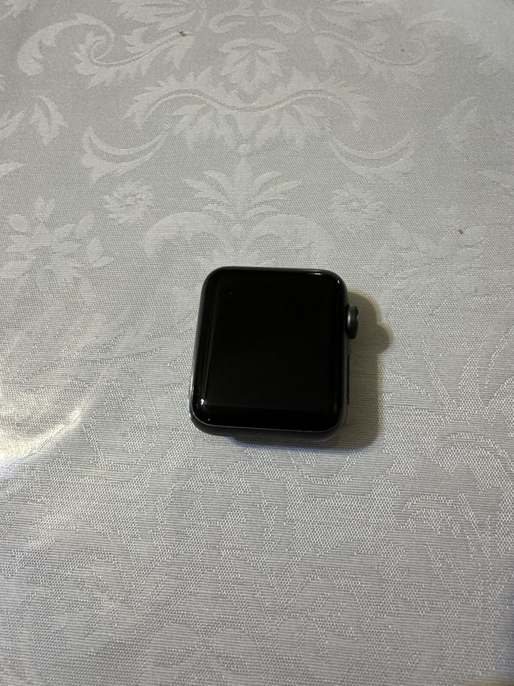 Apple Watch Series 3, 38mm