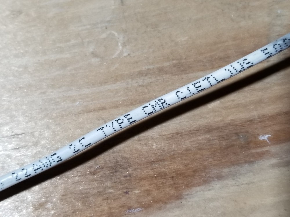 comCables 222SLD 22/2C Solid Copper Riser Alarm/Communication Cable White /100ft