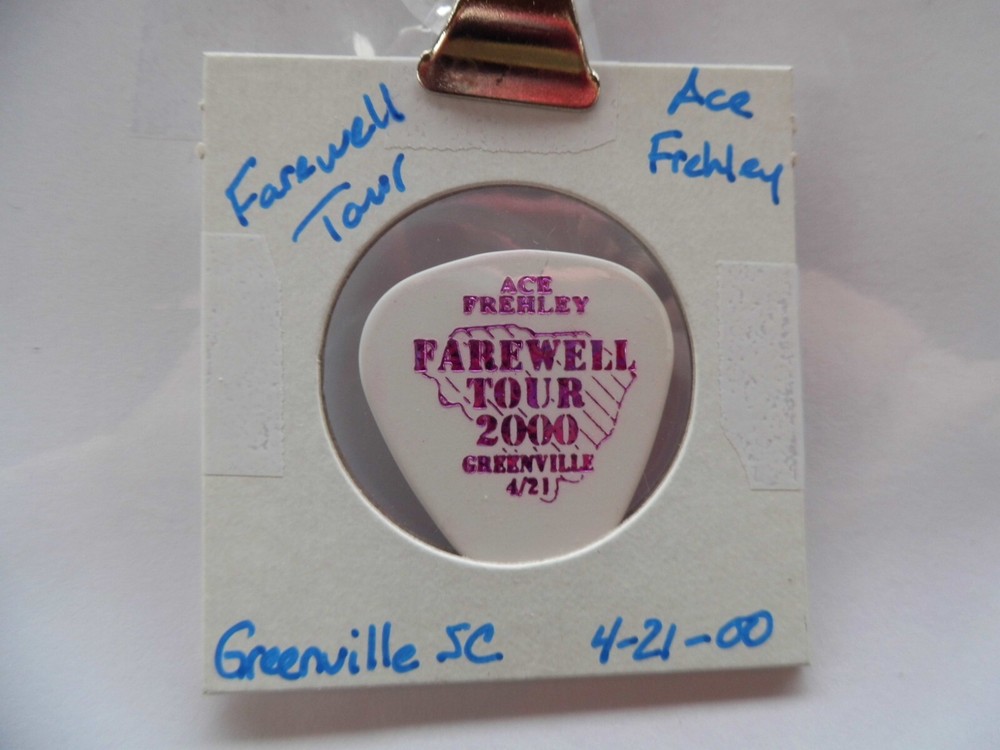 KISS "ACE FREHLEY" GUITAR PICK~4/21/00 READ DESCRIPTION (4/8)