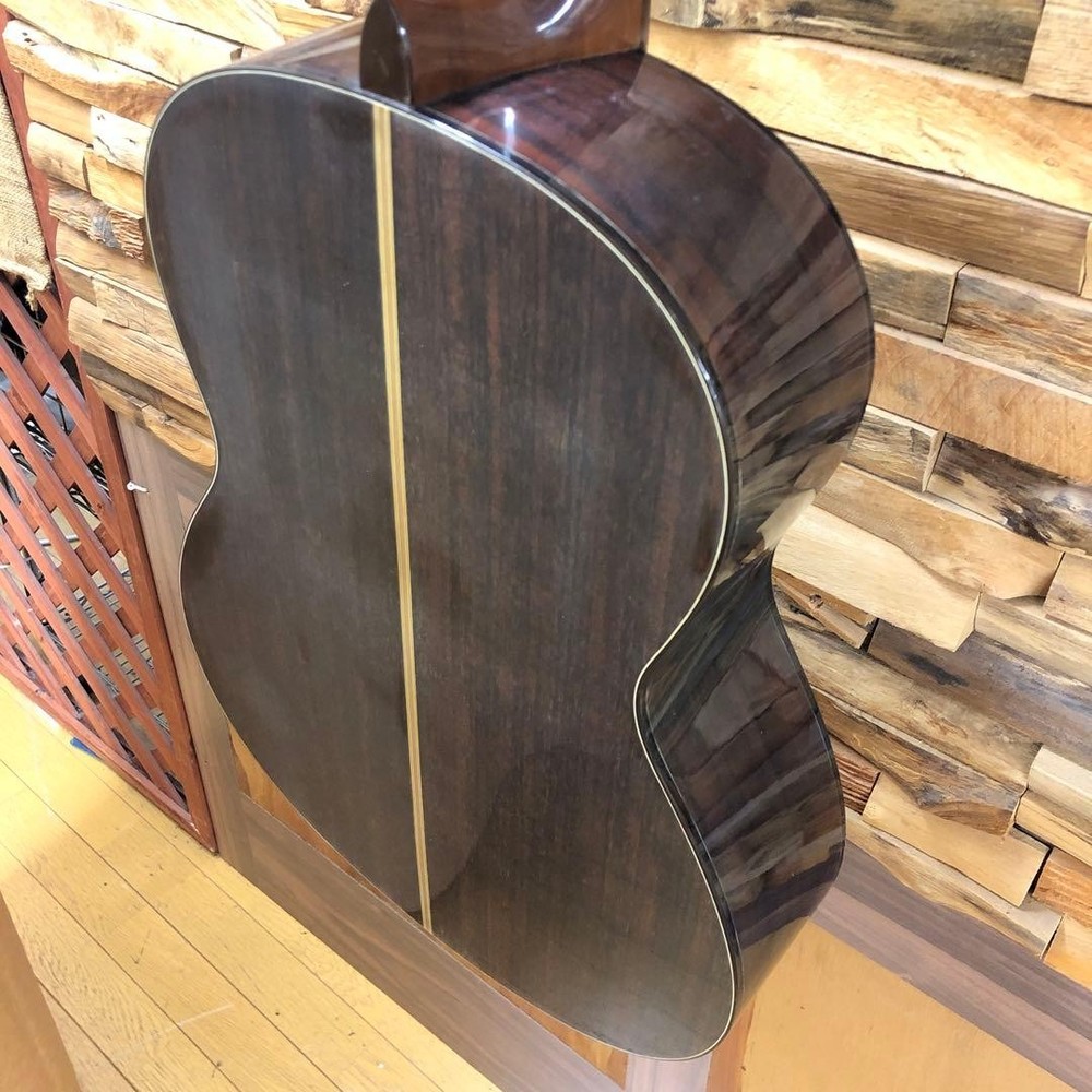 YAMAHA C-300A Classical Guitar MIJ Solid Cedar Top Rosewood Back