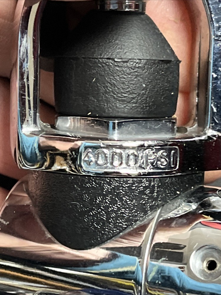 Oceanic Datamax Pro Air Scuba Dive Computer Console With Dive Bag & Regulators