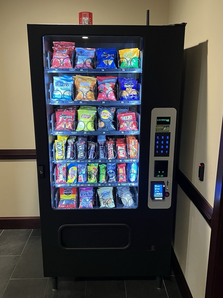 Snack Vending Machine with Cash, Coin And Card Reader
