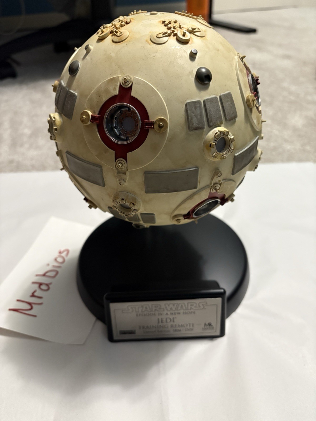 Master Replicas 1:1 Scale Star Wars Jedi Training Remote Prop Replica #1834/2500