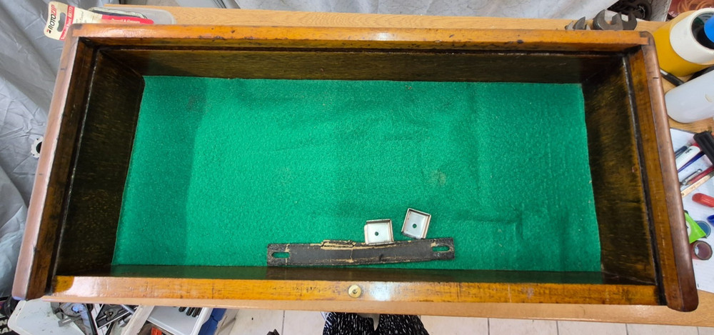 Moore & Wright Engineers Toolmakers Cabinet - 7 Drawers & Top Compartment & key