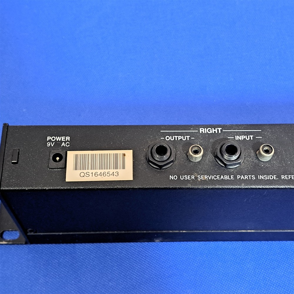 Alesis M-EQ 230 Dual 1/3 Octave Precision Equalizer - Untested