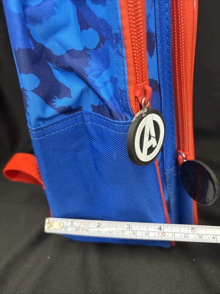 Marvel Avengers 2 Zip Compartment Adjustable Straps