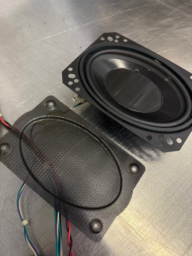 🎵 SAVP & SMLD Speaker Set – Untested Replacement Part for IGT Machines 🎵