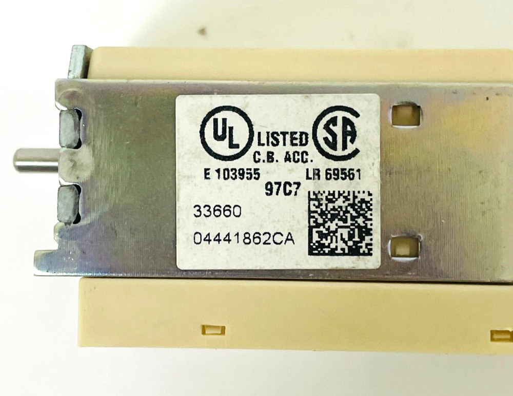 SCHNEIDER ELECTRIC 33660 Shunt Voltage Release 48VDC