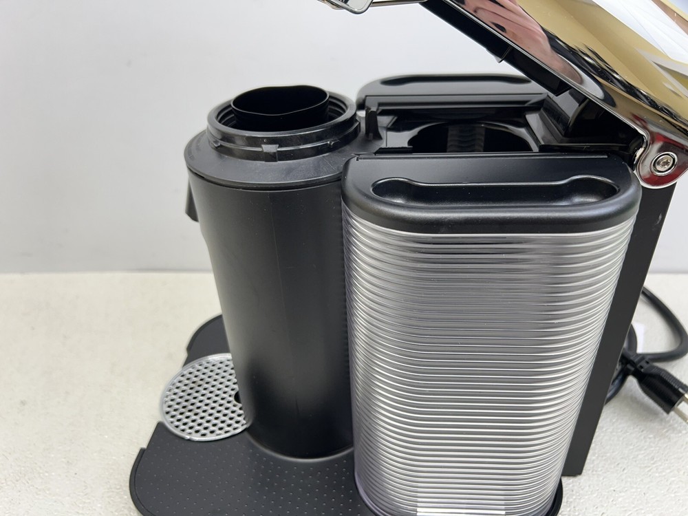 Nespresso - Vertuo Chrome by Breville - Chrome -