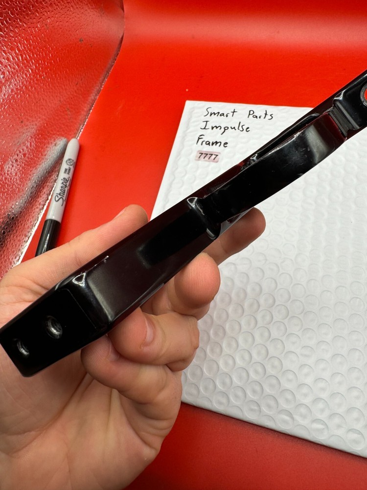 Smart Parts Impulse Frame