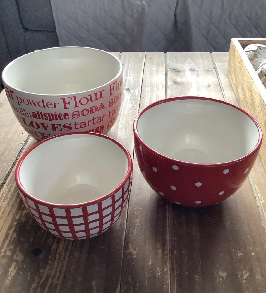 Red Mixing Bowl Set