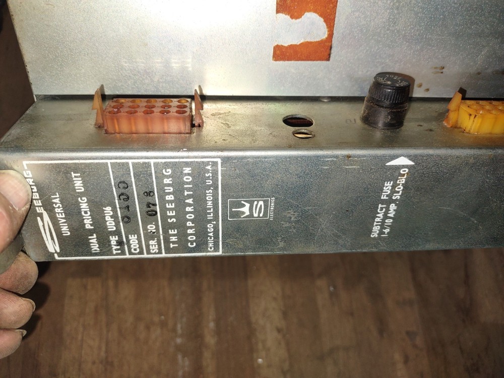 seeburg ls1 jukebox arcade cabinet part #2