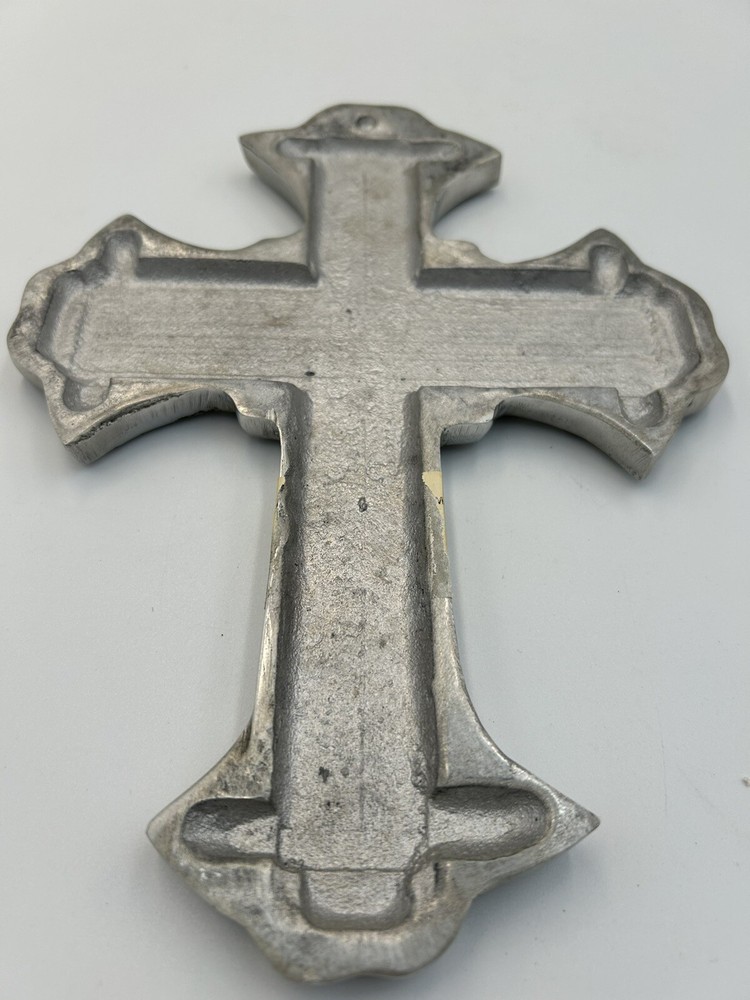 Pewter Cross Wall Hanger
