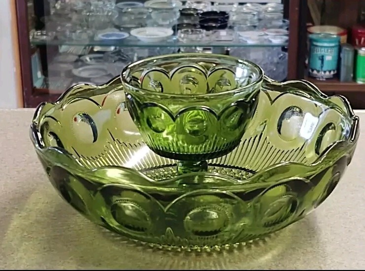 Bartlett Collins 1PC Avocado Chip 'n Dip bowl GLASS