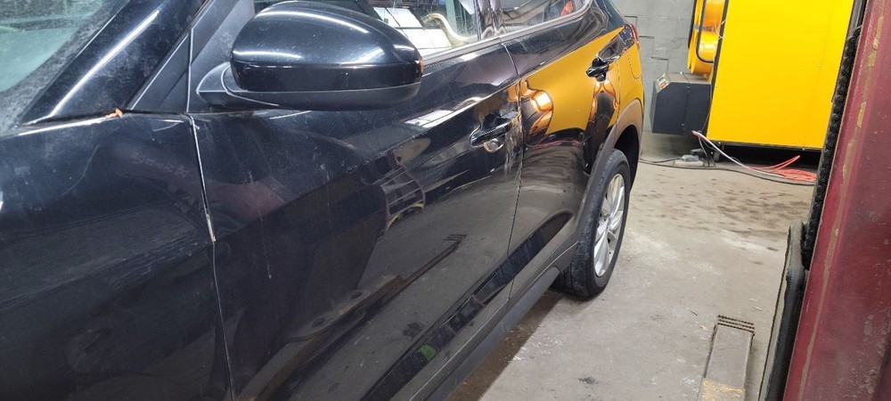 19-21 Hyundai Tucson Camera/Projector Camera Windshield Upper Center